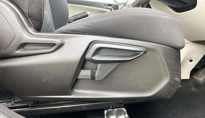 2022 Tata NEXON XZA PLUS (O) PETROL, Petrol, Automatic, 16,351 km, Driver Side Adjustment Panel