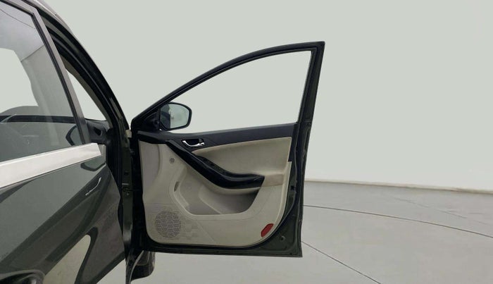 2022 Tata NEXON XZA PLUS (O) PETROL, Petrol, Automatic, 16,351 km, RHS Front Door