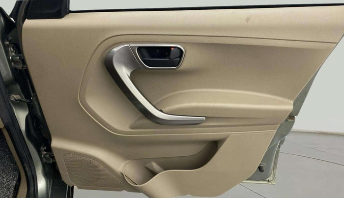 2022 Mahindra BOLERO NEO N 10, Diesel, Manual, 50,531 km, Driver Side Door Panels Control