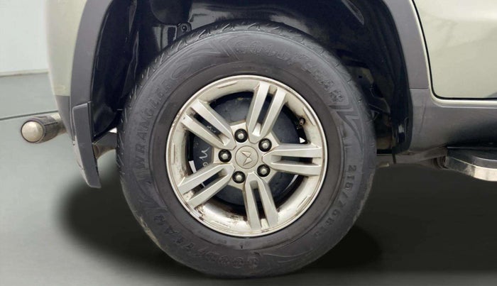 2022 Mahindra BOLERO NEO N 10, Diesel, Manual, 50,531 km, Right Rear Wheel