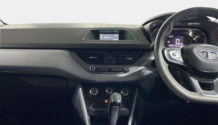 2021 Tata NEXON XMA SUNROOF DIESEL, Diesel, Automatic, 75,702 km, Air Conditioner