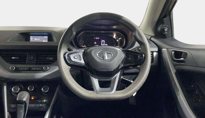 2021 Tata NEXON XMA SUNROOF DIESEL, Diesel, Automatic, 75,702 km, Steering Wheel Close Up