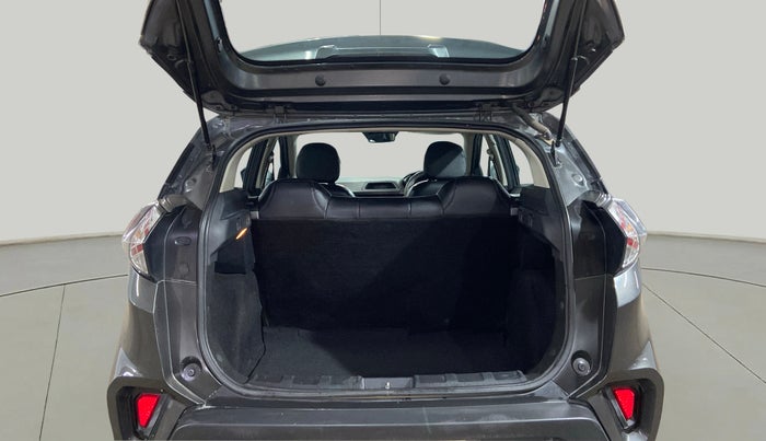 2021 Tata NEXON XMA SUNROOF DIESEL, Diesel, Automatic, 75,702 km, Boot Inside