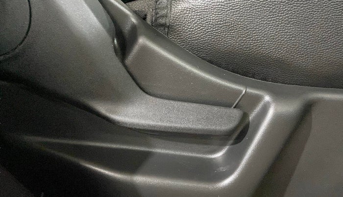 2024 Maruti New Wagon-R VXI 1.0, Petrol, Manual, 12,515 km, Driver Side Adjustment Panel