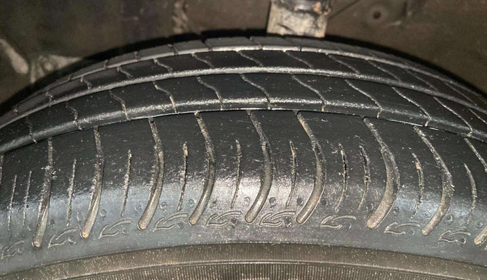 2024 Maruti New Wagon-R VXI 1.0, Petrol, Manual, 12,515 km, Left Front Tyre Tread