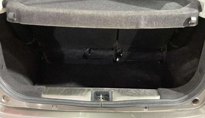 2024 Maruti New Wagon-R VXI 1.0, Petrol, Manual, 12,515 km, Boot Inside