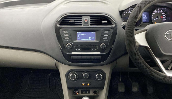 2017 Tata Tiago XT PETROL, CNG, Manual, 1,23,211 km, Air Conditioner