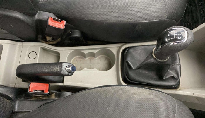 2017 Tata Tiago XT PETROL, CNG, Manual, 1,23,211 km, Gear Lever