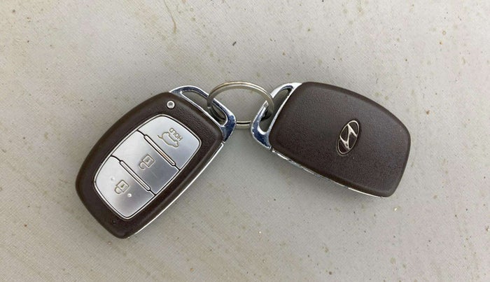 2018 Hyundai Creta SX (O) 1.6 PETROL, Petrol, Manual, 51,843 km, Key Close Up