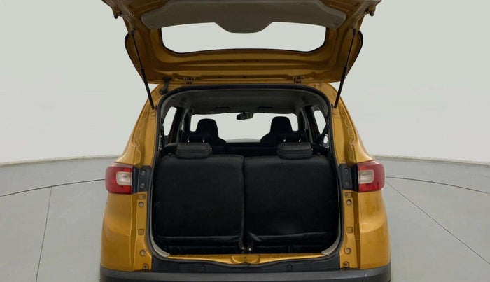 2019 Renault TRIBER RXL MT, Petrol, Manual, 33,204 km, Boot Open Zoomed View