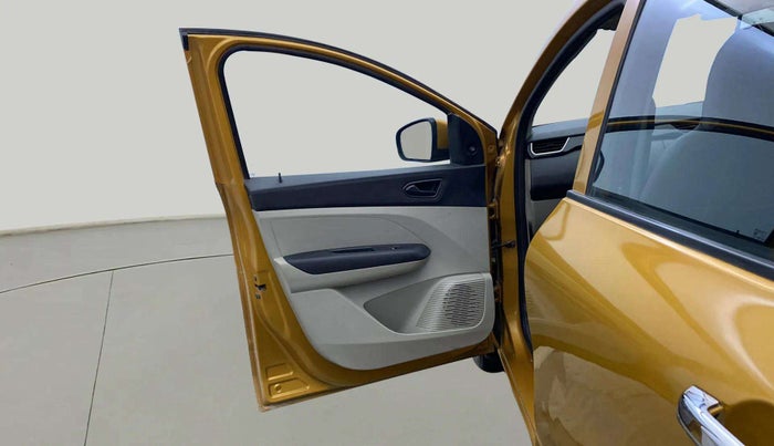 2019 Renault TRIBER RXL MT, Petrol, Manual, 33,204 km, LHS Front Door