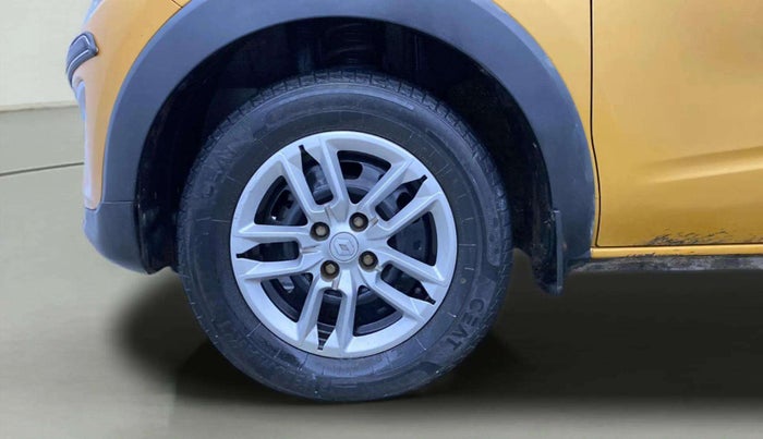 2019 Renault TRIBER RXL MT, Petrol, Manual, 33,204 km, Left Front Wheel