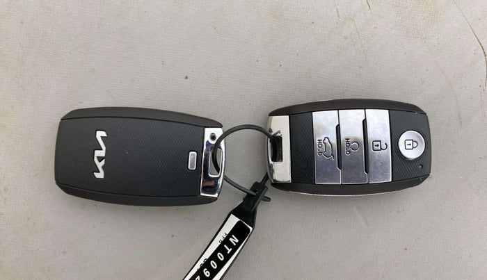 2023 KIA SONET GTX PLUS 1.0 DCT, Petrol, Automatic, 51,382 km, Key Close Up