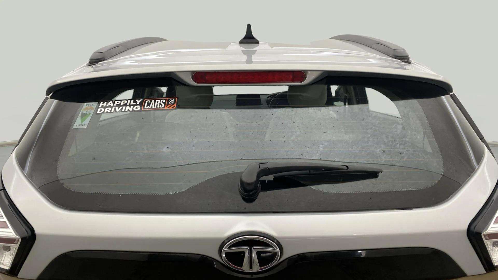 Rear-Windshield---Roof-25