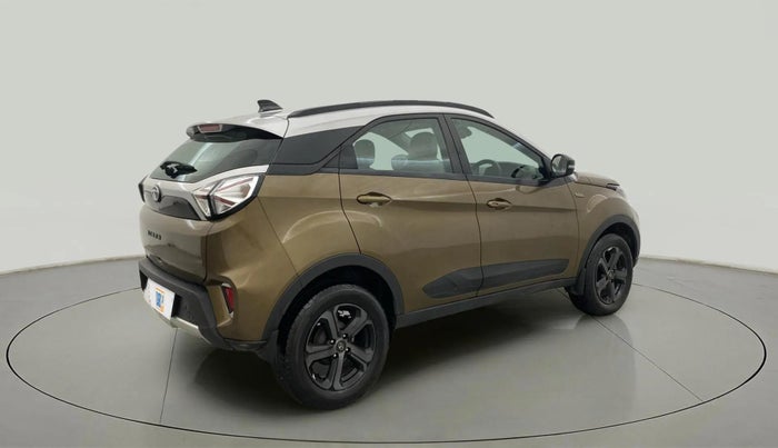 2022 Tata NEXON XZA PLUS (PREMIUM) DIESEL JET, Diesel, Automatic, 16,954 km, Right Back Diagonal
