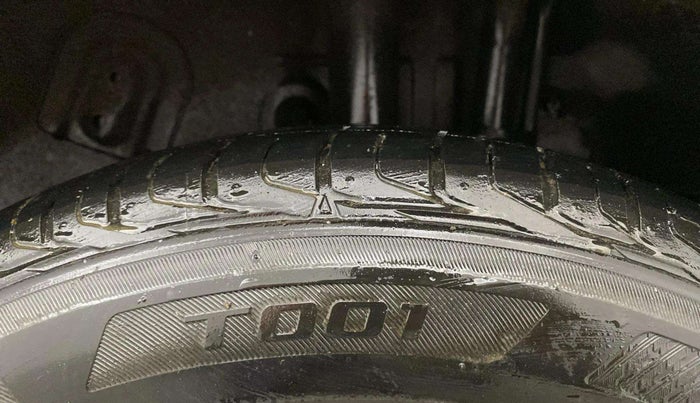 2022 Tata NEXON XZA PLUS (PREMIUM) DIESEL JET, Diesel, Automatic, 16,954 km, Left Rear Tyre Tread
