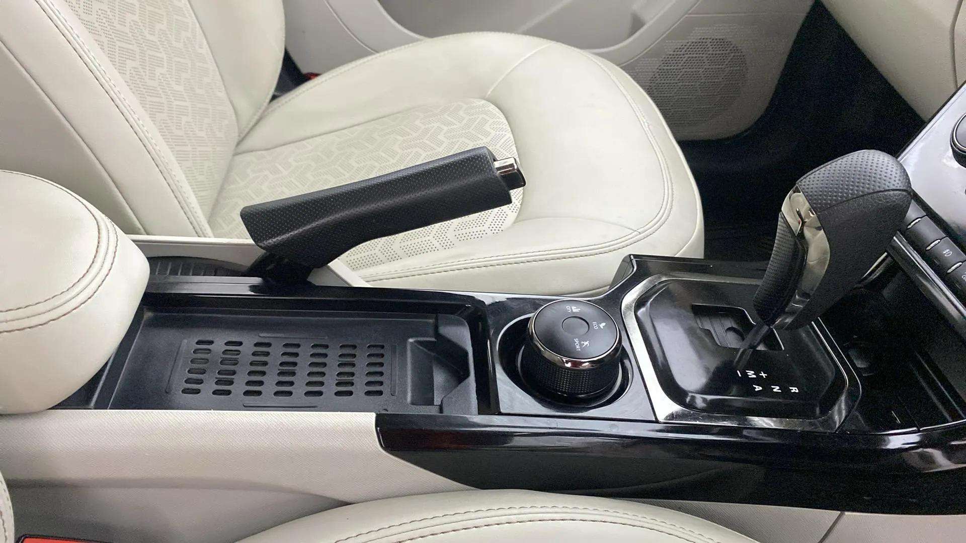Gear-Lever-30