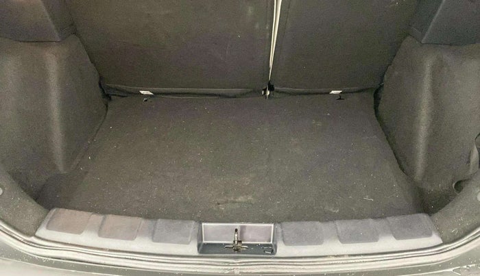 2022 Tata NEXON XZA PLUS (PREMIUM) DIESEL JET, Diesel, Automatic, 16,954 km, Boot Inside