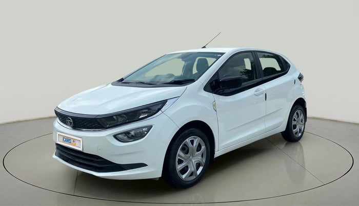 2021 Tata ALTROZ XT PETROL, Petrol, Manual, 32,157 km, Left Front Diagonal