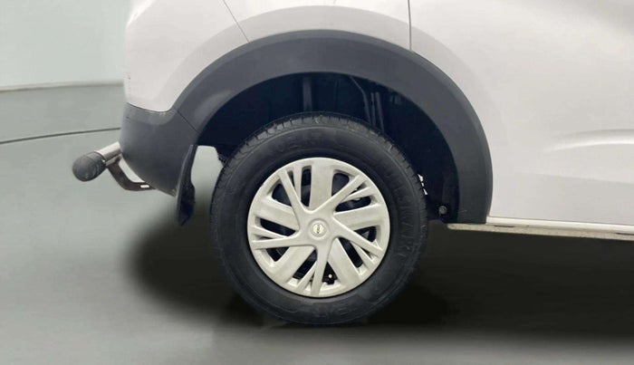 2023 Renault TRIBER RXE MT, Petrol, Manual, 56,947 km, Right Rear Wheel