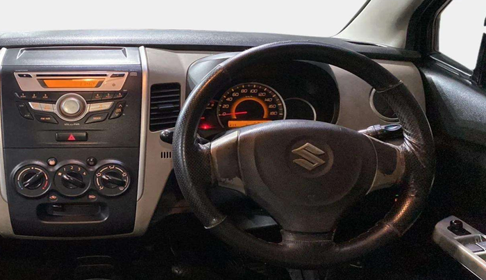 2016 Maruti Wagon R 1.0 VXI, Petrol, Manual, 67,404 km, Steering Wheel Close Up