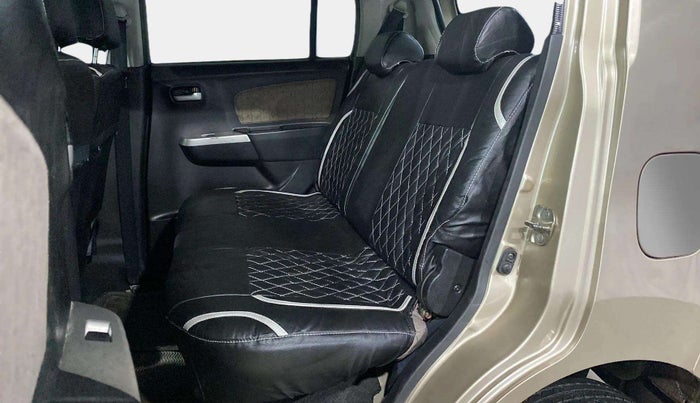 2016 Maruti Wagon R 1.0 VXI, Petrol, Manual, 67,404 km, Right Side Rear Door Cabin