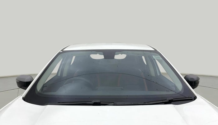 2020 Tata Harrier XE 2.0L KRYOTEC, Diesel, Manual, 75,541 km, Front Windshield