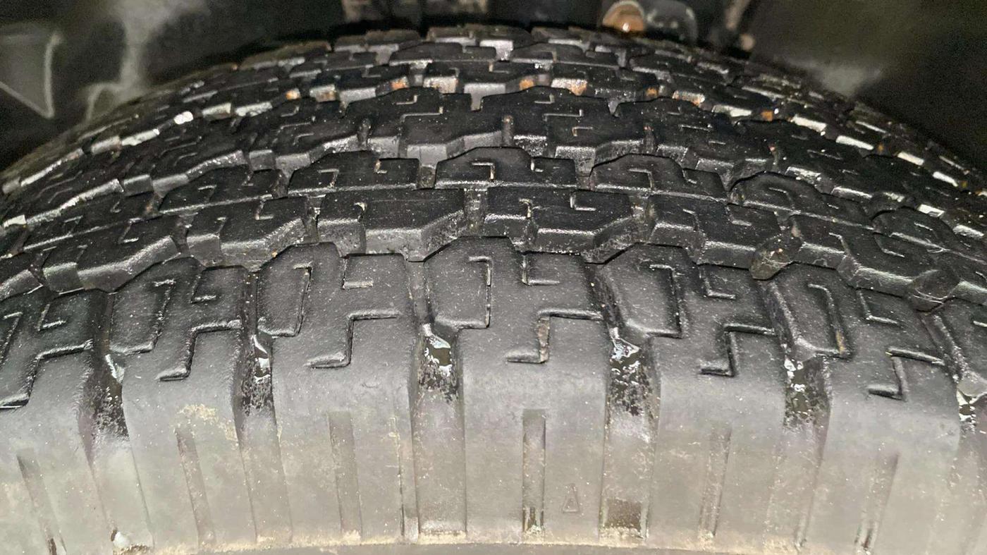 2020 Tata Harrier XE 2.0L KRYOTEC, Diesel, Manual, 76,245 km, Left Front Tyre Tread
