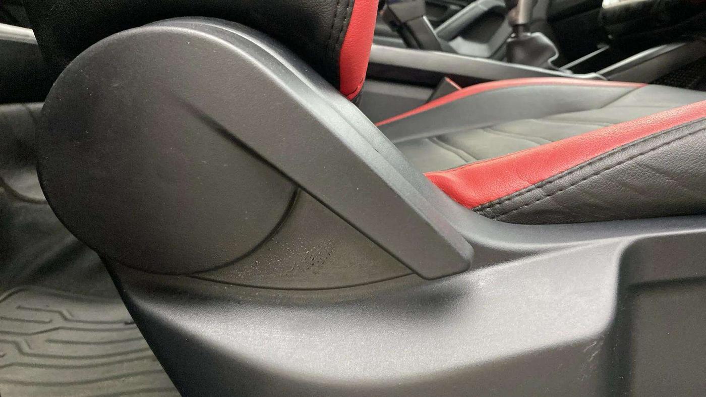 2020 Tata Harrier XE 2.0L KRYOTEC, Diesel, Manual, 76,245 km, Driver Side Adjustment Panel