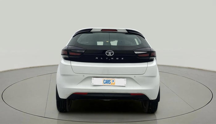 2023 Tata ALTROZ XT DIESEL, Diesel, Manual, 71,175 km, Back/Rear