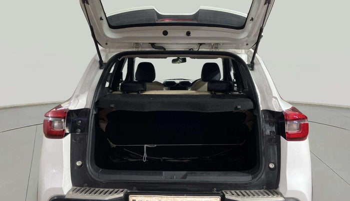 2021 Nissan MAGNITE XL, Petrol, Manual, 25,156 km, Boot Inside