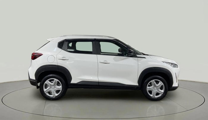 2021 Nissan MAGNITE XL, Petrol, Manual, 25,156 km, Right Side View