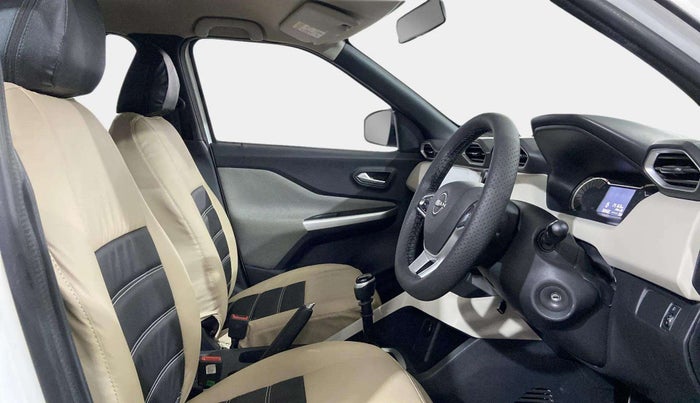 2021 Nissan MAGNITE XL, Petrol, Manual, 25,156 km, Right Side Front Door Cabin
