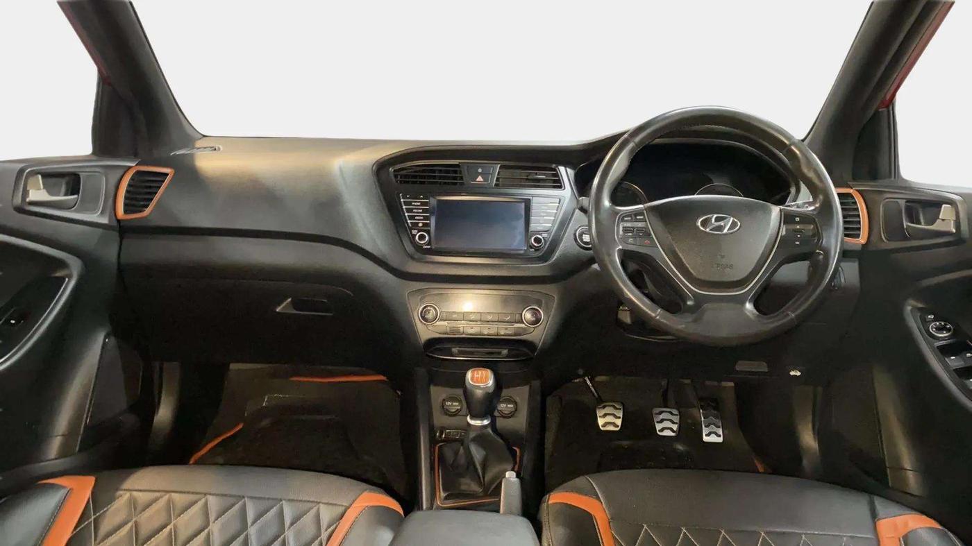 2016 Hyundai i20 Active 1.2 SX, Petrol, Manual, 79,046 km, Dashboard