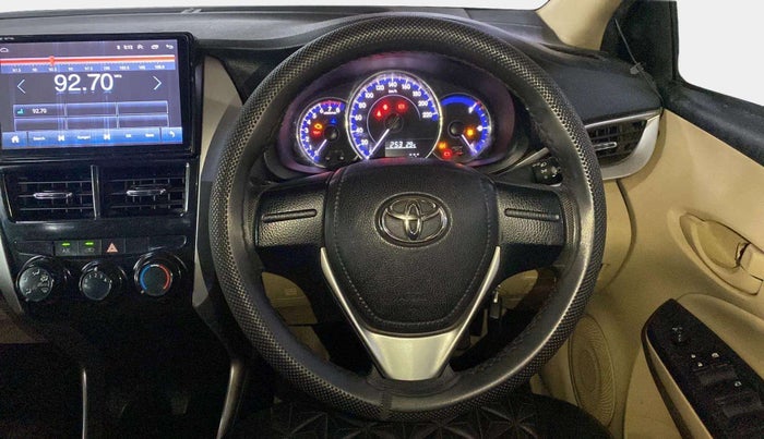 2020 Toyota YARIS J MT, Petrol, Manual, 23,543 km, Steering Wheel Close Up