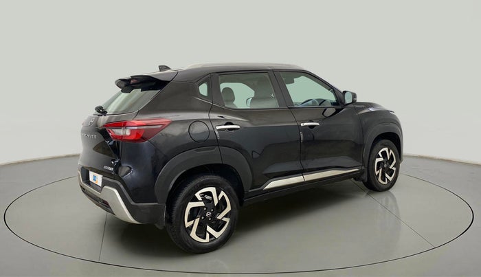 2024 Nissan MAGNITE XV AMT, Petrol, Automatic, 8,826 km, Right Back Diagonal