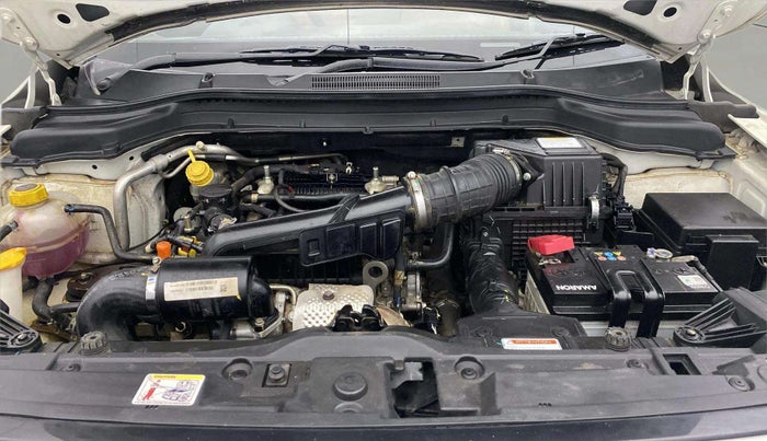 2021 Mahindra XUV300 W4 1.2 PETROL, Petrol, Manual, 20,023 km, Engine View