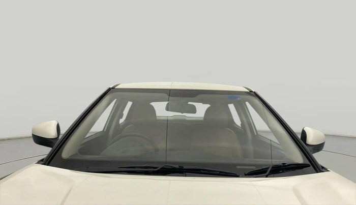 2021 Mahindra XUV300 W4 1.2 PETROL, Petrol, Manual, 20,023 km, Front Windshield