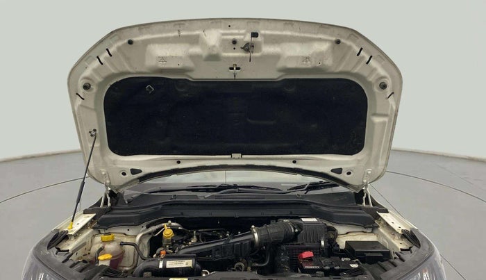 2021 Mahindra XUV300 W4 1.2 PETROL, Petrol, Manual, 20,023 km, Open Bonet