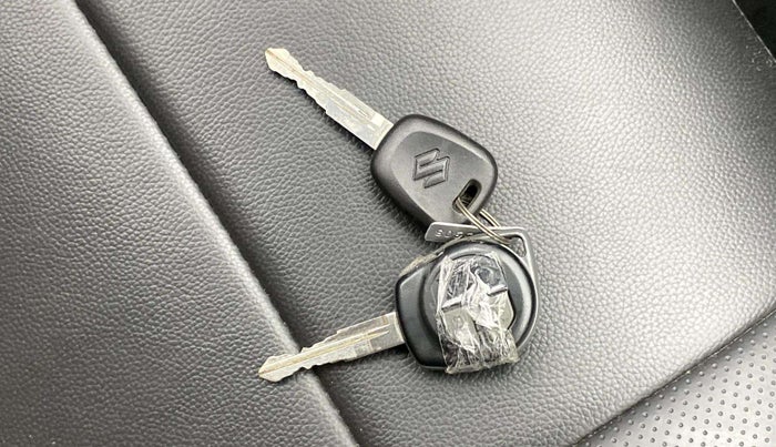 2023 Maruti Alto K10 VXI PLUS, Petrol, Manual, 14,337 km, Key Close Up