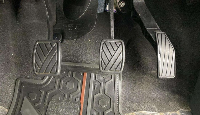 2023 Maruti Alto K10 VXI PLUS, Petrol, Manual, 14,337 km, Pedals