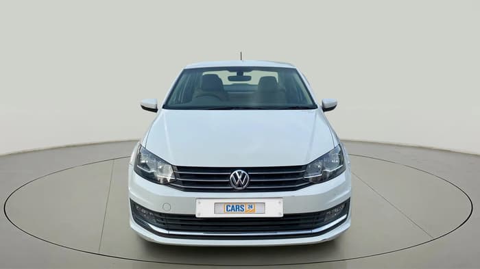2018 Volkswagen Vento HIGHLINE PLUS 1.2 AT 16 ALLOY, Petrol, Automatic, 99,000 km, Front