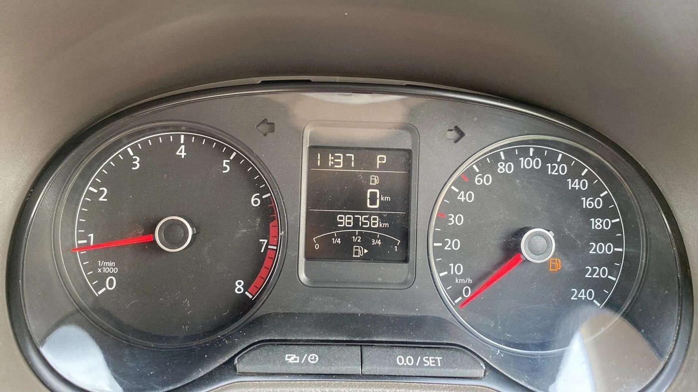 2018 Volkswagen Vento HIGHLINE PLUS 1.2 AT 16 ALLOY, Petrol, Automatic, 99,000 km, Odometer Image