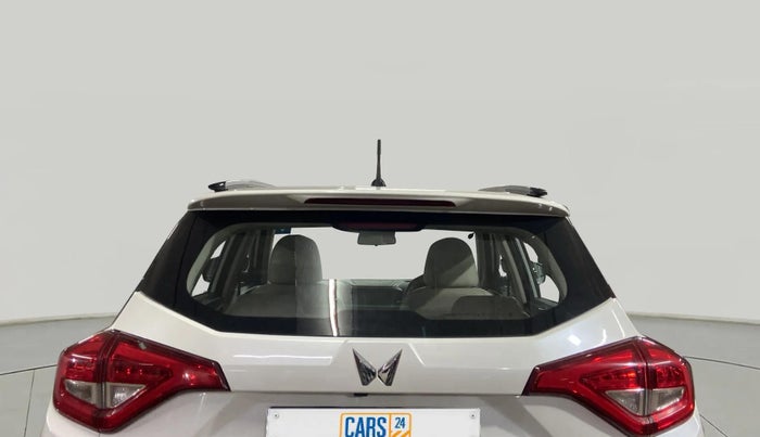 2023 Mahindra XUV300 W4 1.2 PETROL, Petrol, Manual, 15,541 km, Rear Windshield