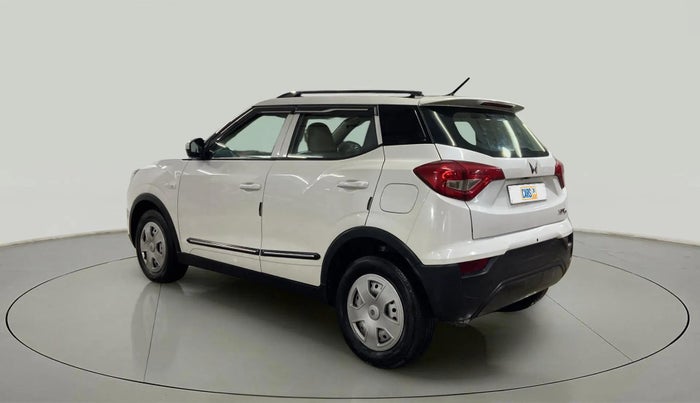 2023 Mahindra XUV300 W4 1.2 PETROL, Petrol, Manual, 15,541 km, Left Back Diagonal