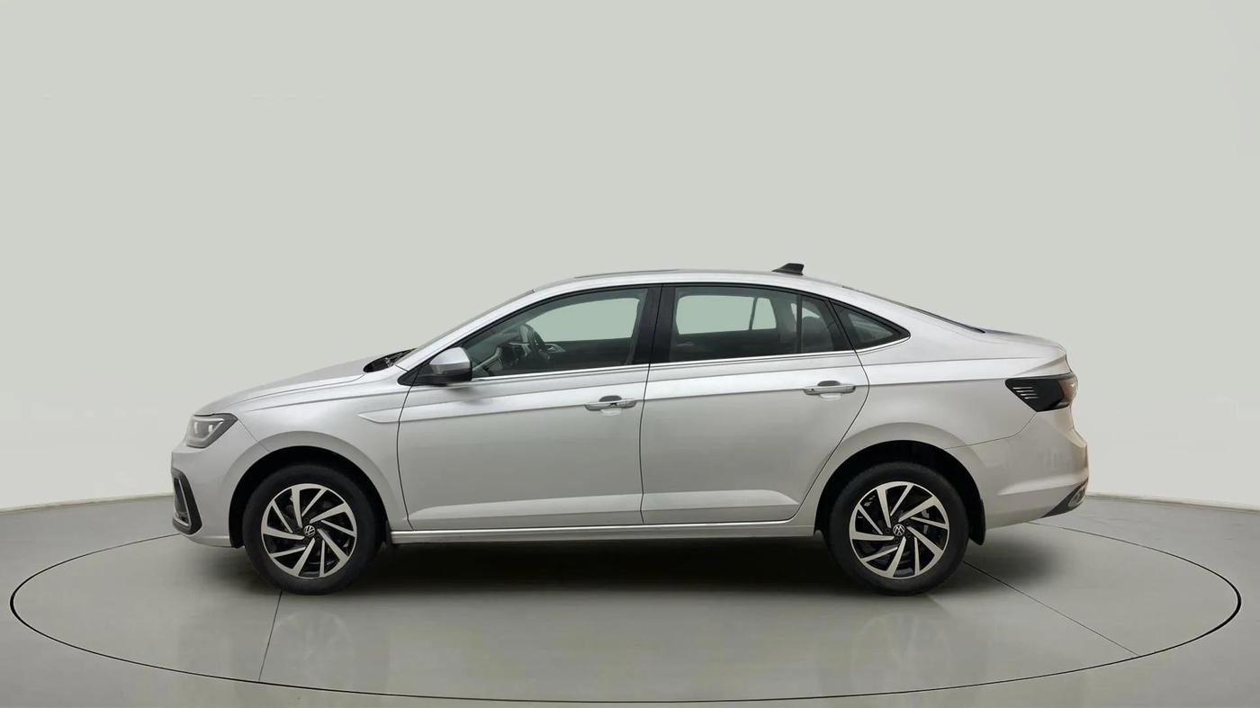 2023 Volkswagen VIRTUS TOPLINE TSI 1.0 MT, Petrol, Manual, 30,573 km, Left Side