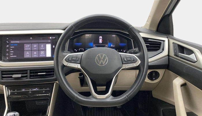 2023 Volkswagen VIRTUS TOPLINE TSI 1.0 MT, Petrol, Manual, 30,573 km, Steering Wheel Close Up