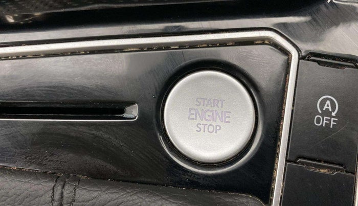 2023 Volkswagen VIRTUS TOPLINE TSI 1.0 MT, Petrol, Manual, 30,573 km, Keyless Start/ Stop Button