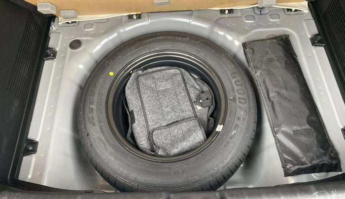 2023 KIA SONET HTX 1.0 IMT, Petrol, Manual, 18,711 km, Spare Tyre