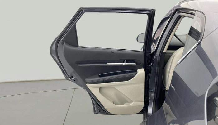 2023 KIA SONET HTX 1.0 IMT, Petrol, Manual, 18,711 km, LHS Rear Door